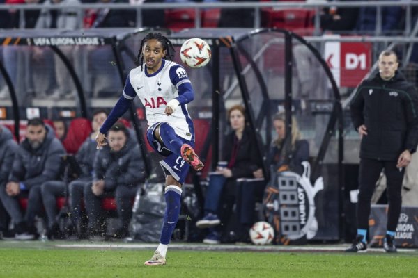 Reporter: Spence and Berivar did not participate in Tottenham s joint training today